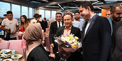 Başkan Yazıcı’dan Üniversite Öğrencilerine 3 bin TL Burs Müjdesi