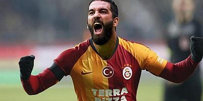 Galatasaray'lı Arda Turan'ın koronavirüs testi pozitif çıktı