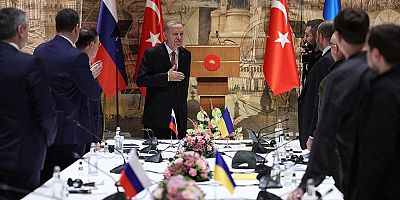 Le Figaro: Erdoğan’ın diplomasisi Türkiye’yi uluslararası sahnede vazgeçilmez konuma getirdi
