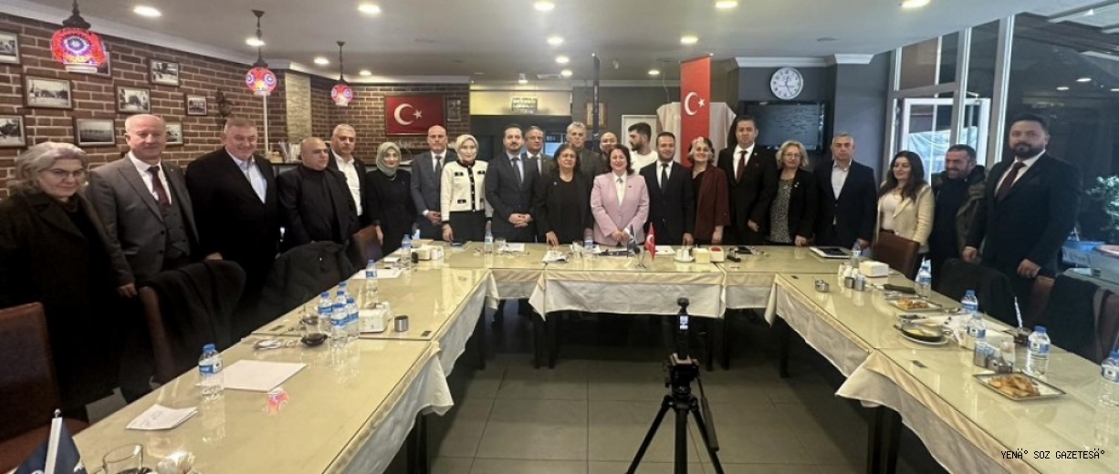 Muhtarlar ve Basınla Bulusma 