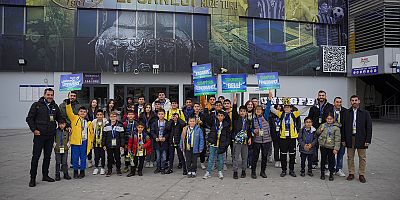 çocuklara stadyum ve müze gezisi