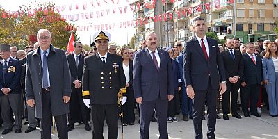 Kartal'da Cumhuriyetin 102. Yılı Coşkusu Atatürk Anıtı'nda Dorukta!